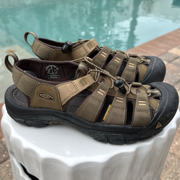Keen “Newport H2” sz 9 excellent - Picture 2 of 8